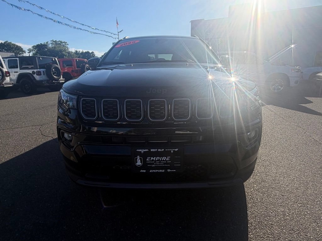 Used 2025 Jeep Compass Limited w/ Sun & Sound Group AWD/4WD image 9