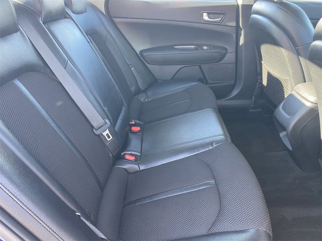Used 2020 Kia Optima S image 15