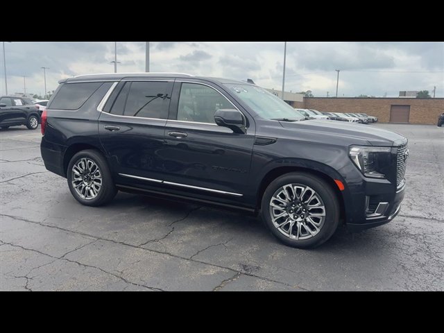 Certified 2023 GMC Yukon Denali Ultimate AWD/4WD image 2