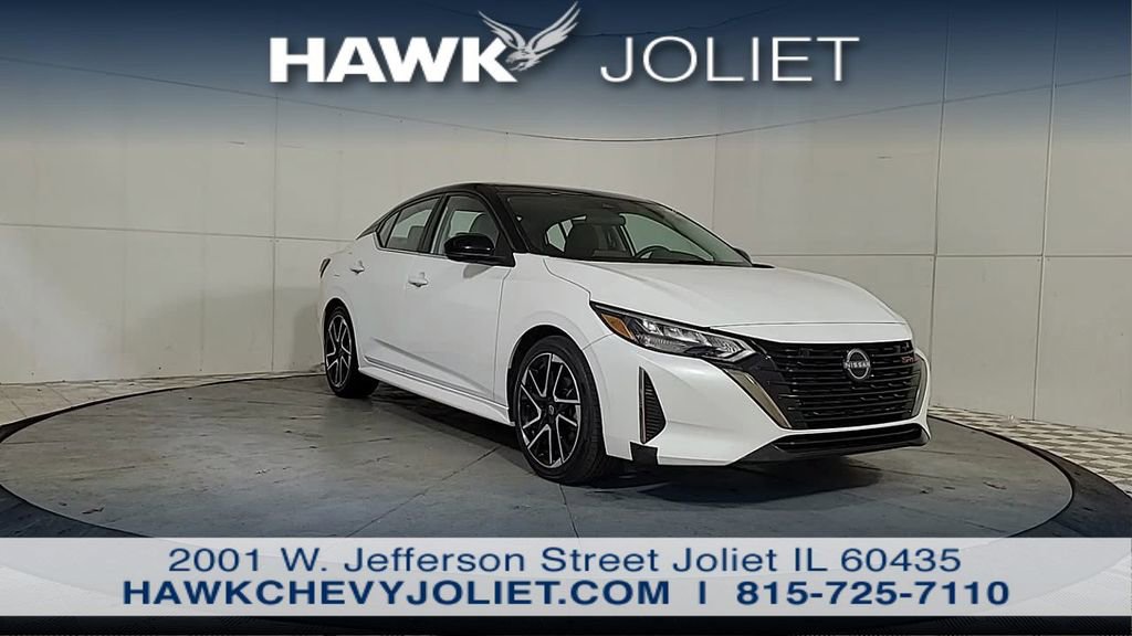 Used 2025 Nissan Sentra SR w/ SR Premium Package image 1