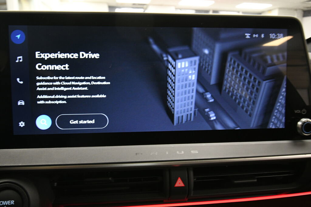 Used 2023 Toyota Prius Prime FWD image 15