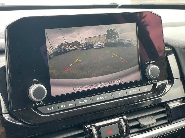 Certified 2022 Nissan Pathfinder SV image 19