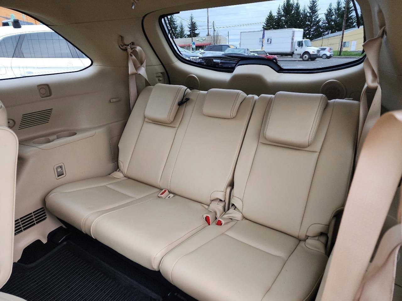 Used 2015 Toyota Highlander Limited Platinum image 25