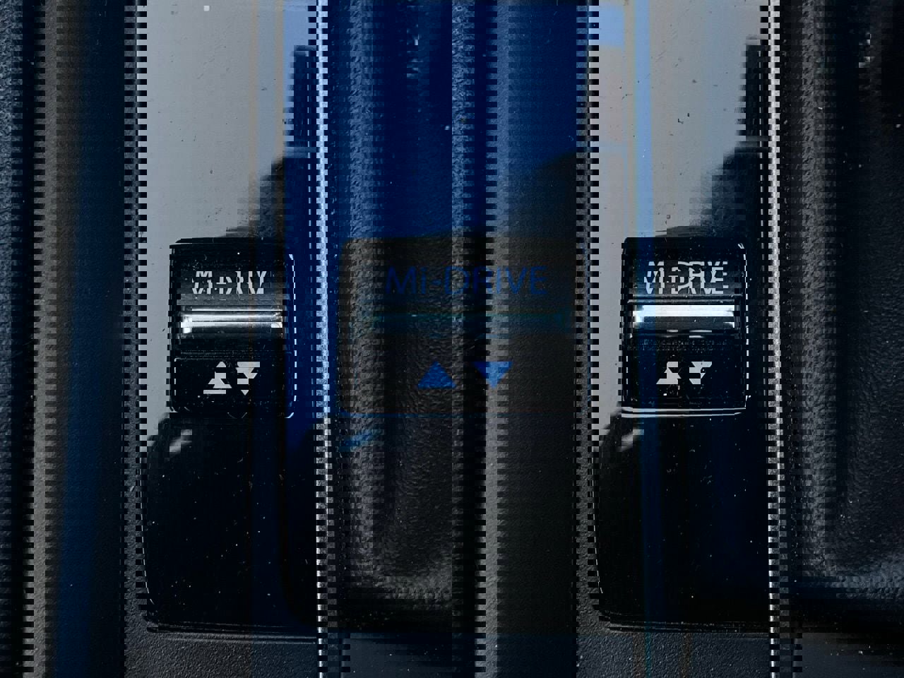 Used 2025 MAZDA CX-50 AWD 2.5 S w/ Premium Package image 25