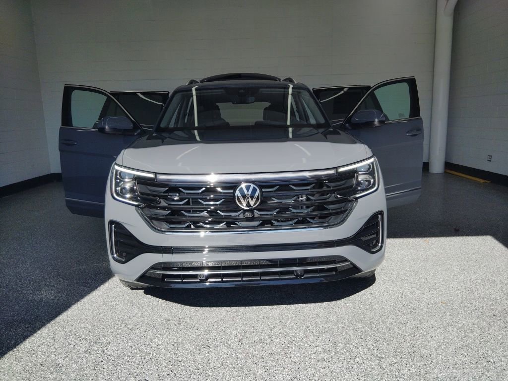New 2026 Volkswagen Atlas SEL Premium R-Line image 31