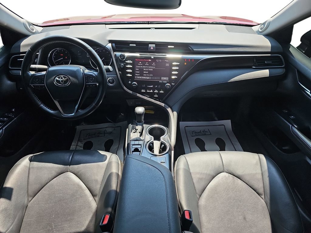 Used 2020 Toyota Camry XLE w/ Navigation Package FWD image 12