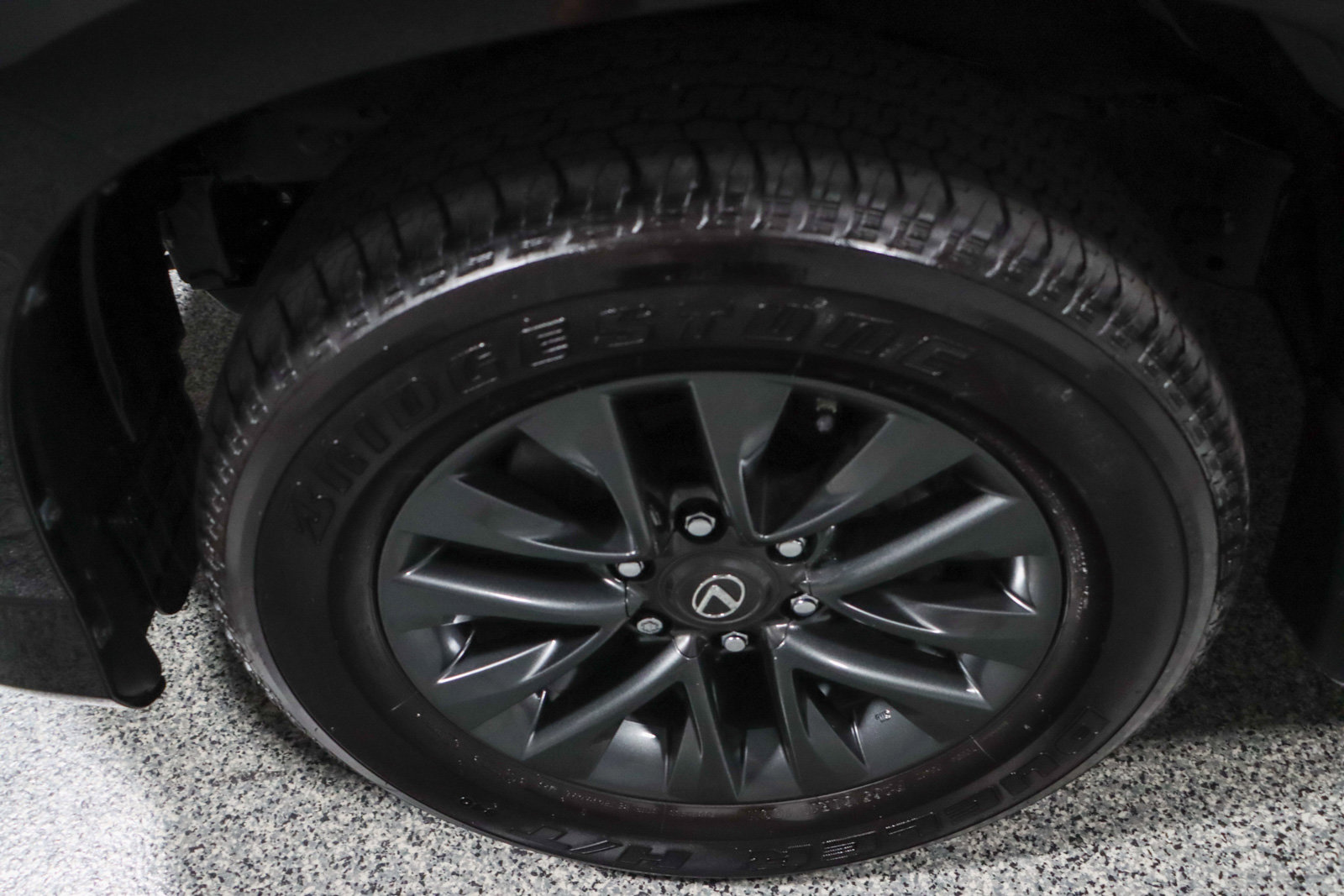 Used 2023 Lexus GX 460 Premium w/ Premium Package image 11