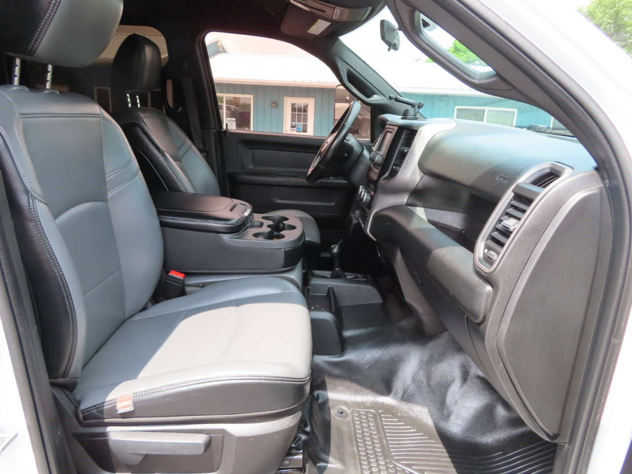 Used 2022 RAM 3500 Tradesman image 51