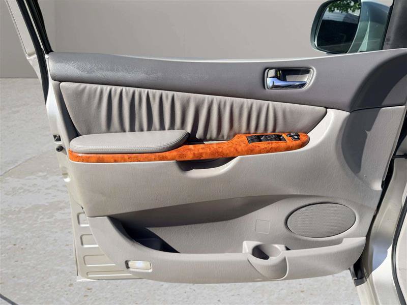 Used 2007 Toyota Sienna XLE AWD/4WD image 18