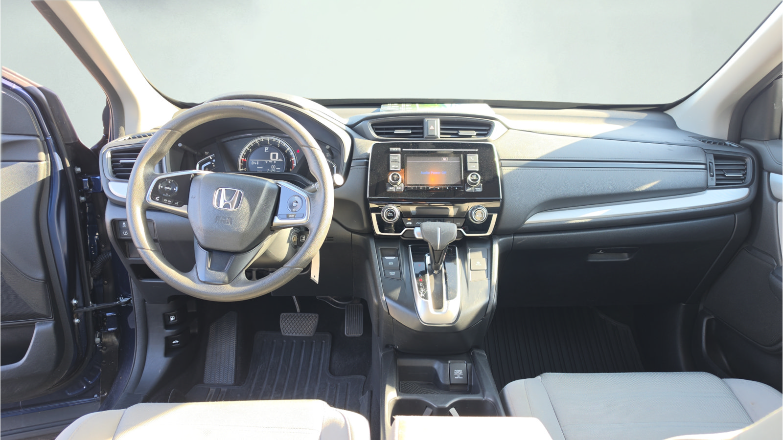 Used 2017 Honda CR-V LX image 14