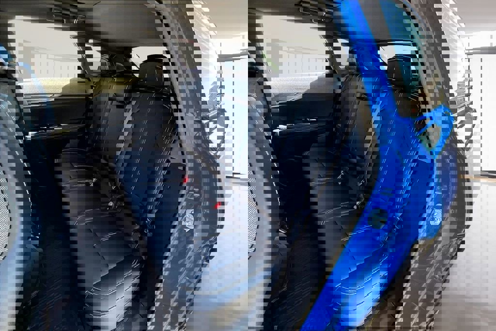 New 2026 Cadillac Optiq Luxury 1 image 10