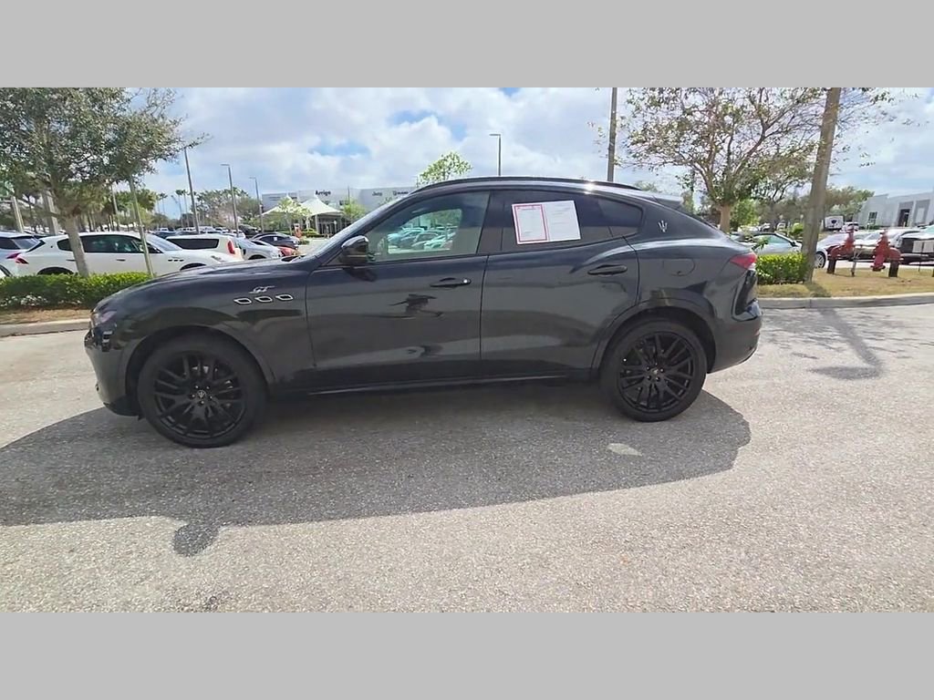 Used 2022 Maserati Levante GT image 43