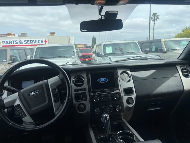 Used 2017 Ford Expedition Limited AWD/4WD image 7