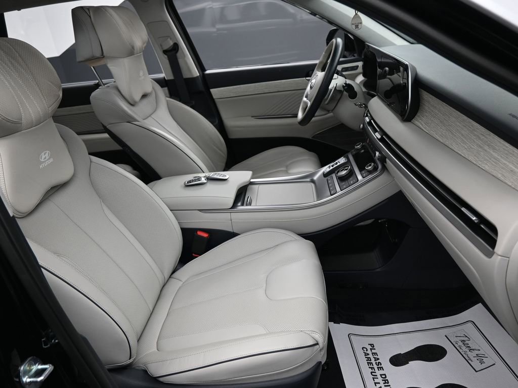 Used 2023 Hyundai Palisade Calligraphy w/ Cargo Package image 35