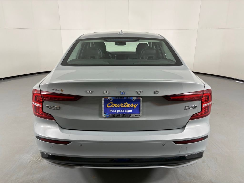 Used 2024 Volvo S60 B5 Core image 7