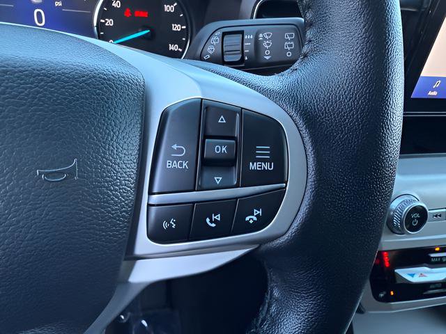 Used 2022 Ford Explorer XLT w/ Equipment Group 202A AWD/4WD image 19