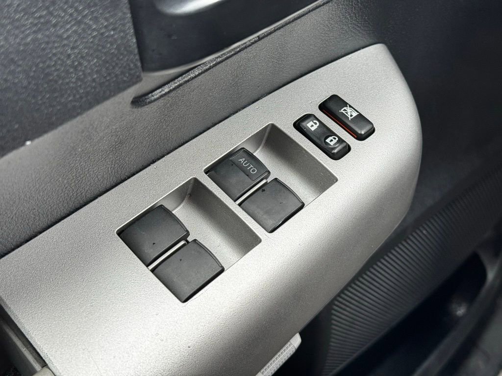 Used 2009 Toyota Tundra SR5 AWD/4WD image 32