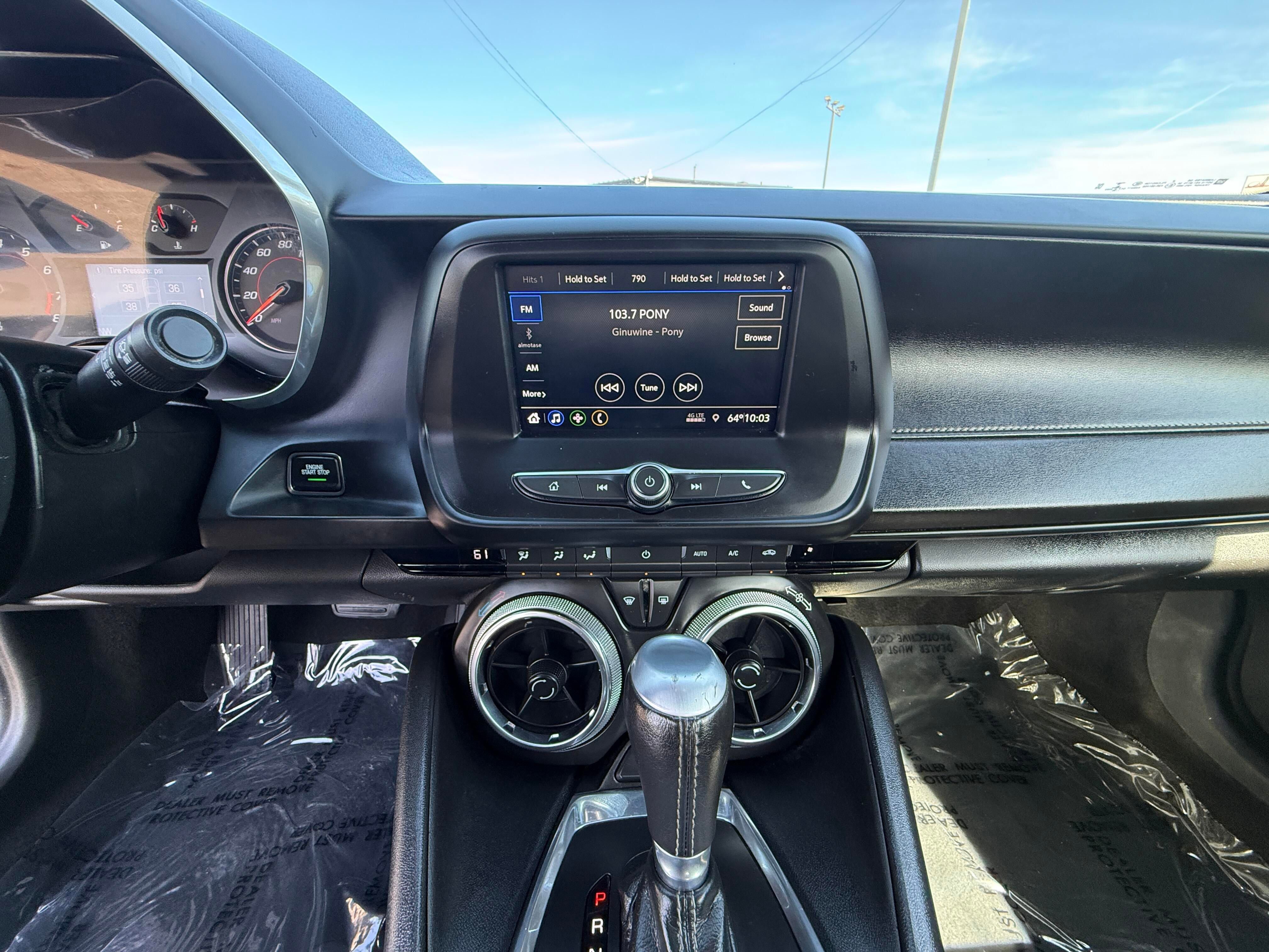 Used 2020 Chevrolet Camaro LT w/ RS Package RWD image 8