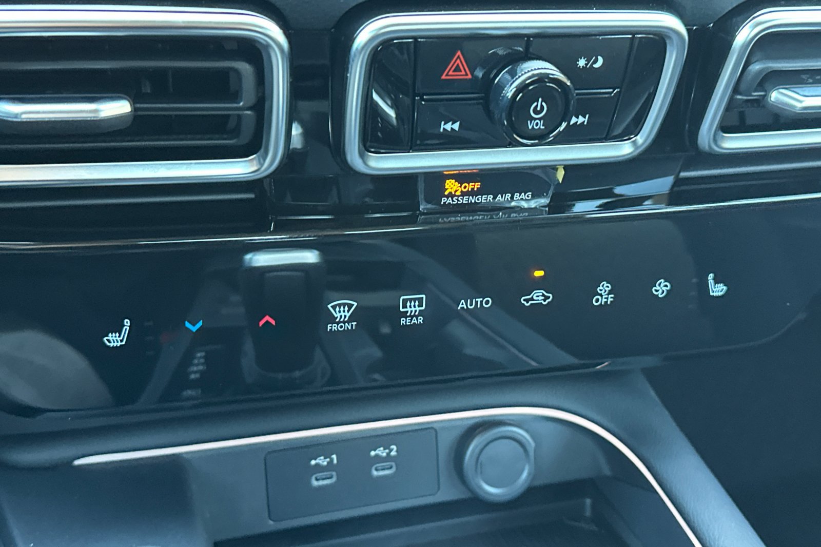 New 2026 Nissan Sentra SV w/ SV Convenience Package FWD image 19