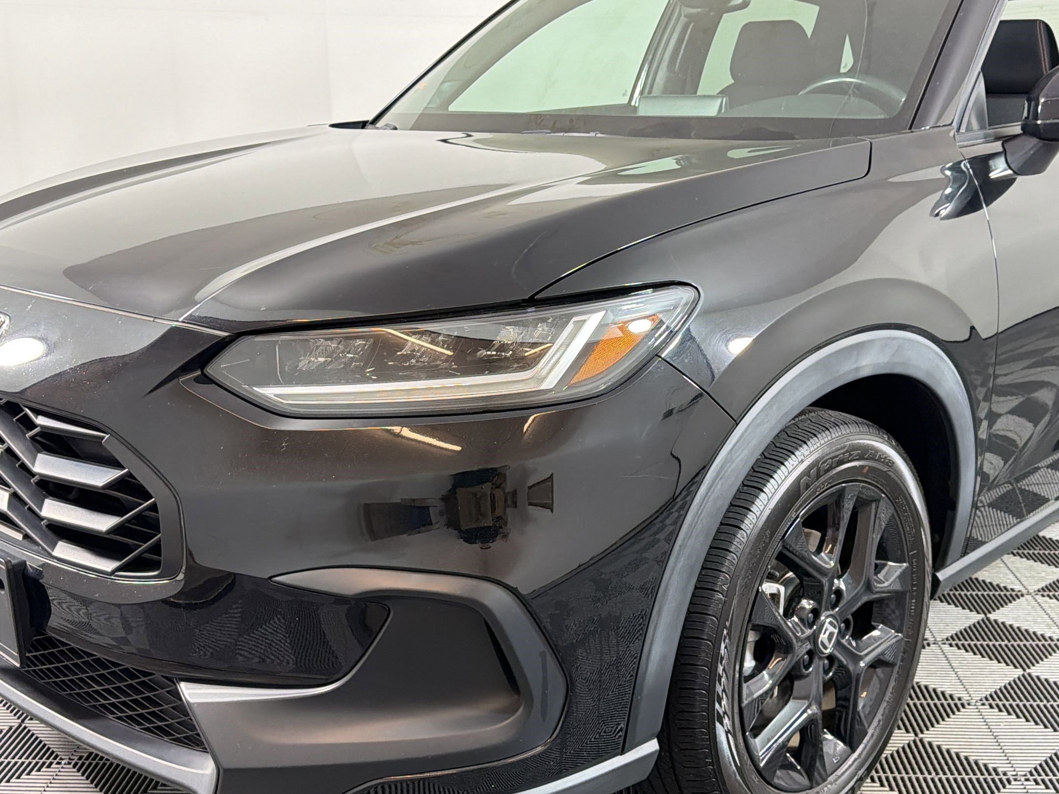 Used 2023 Honda HR-V Sport image 9