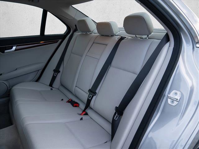 Used 2011 Mercedes-Benz C 300 4MATIC Sedan image 22