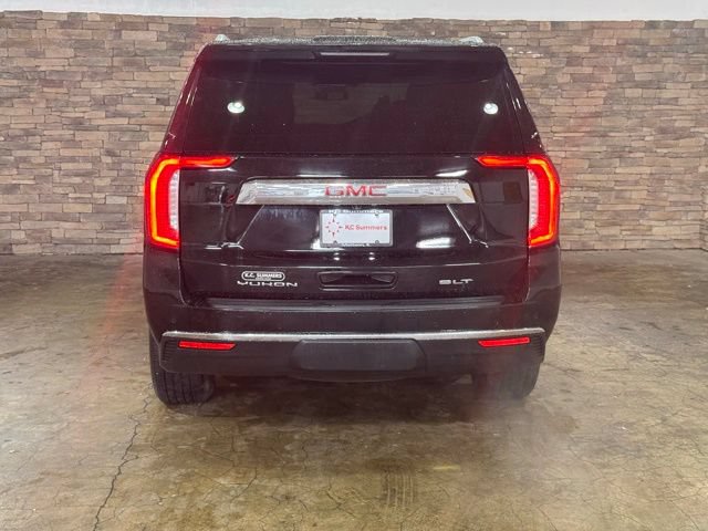 Used 2023 GMC Yukon SLT w/ SLT Luxury Package AWD/4WD image 7