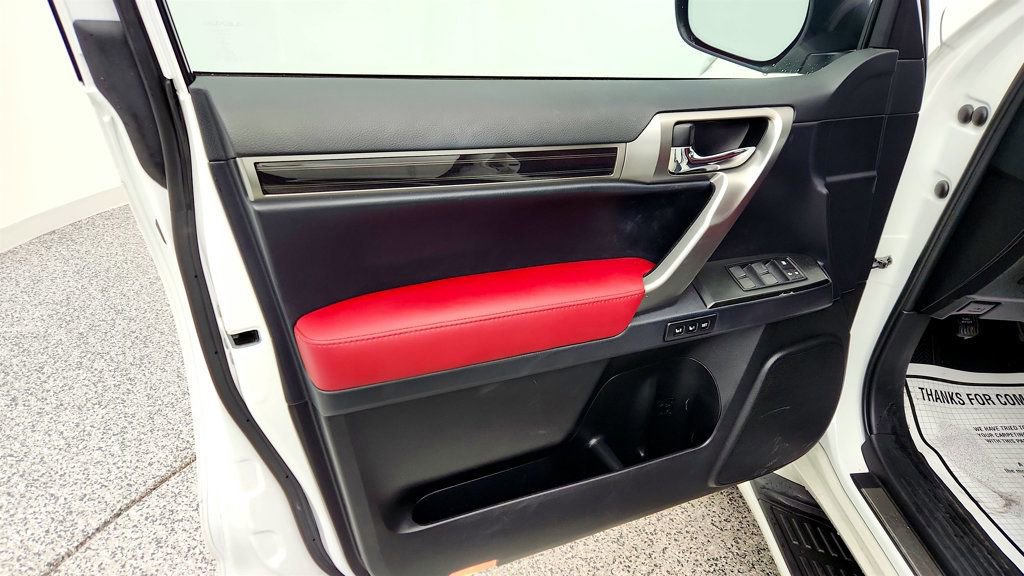 Used 2023 Lexus GX 460 Premium w/ Premium Package AWD/4WD image 11