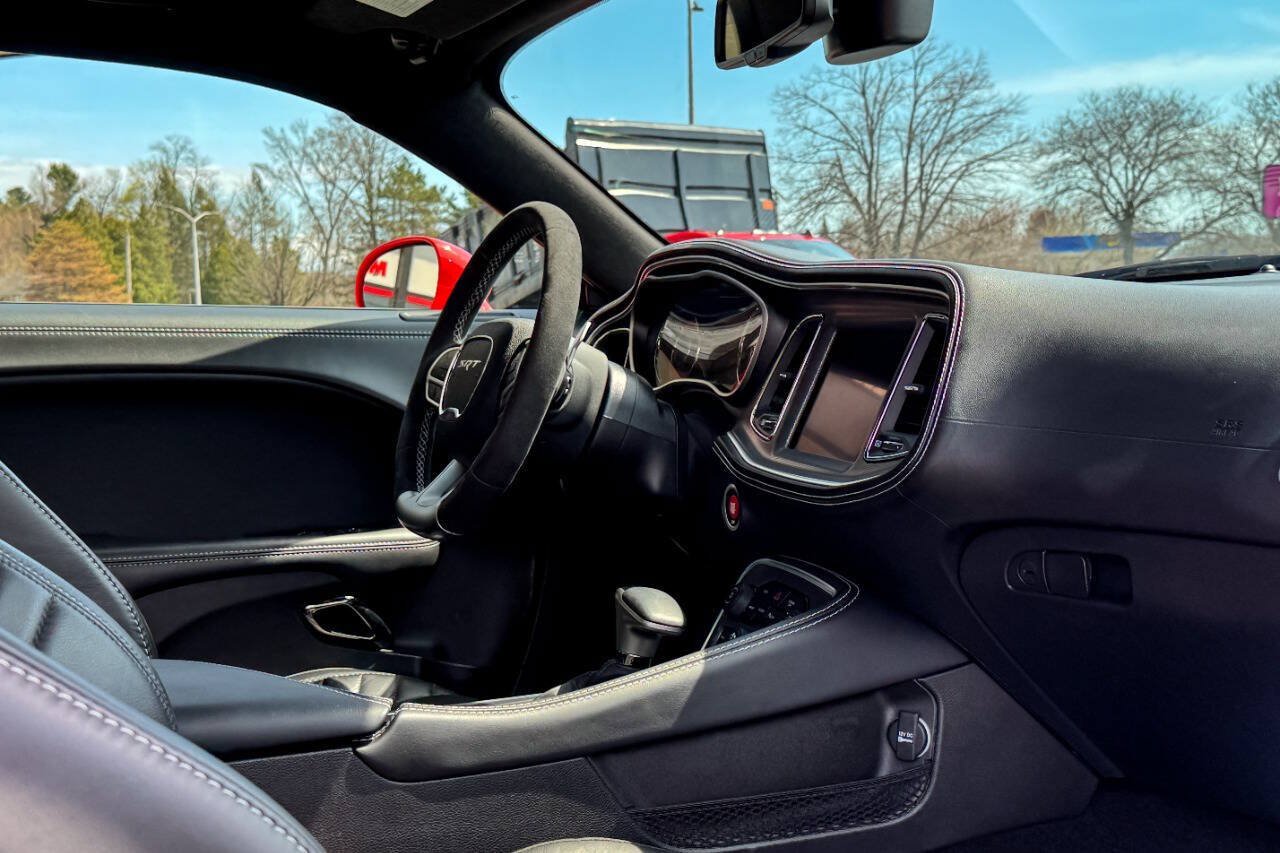 Used 2023 Dodge Challenger SRT Hellcat RWD image 30
