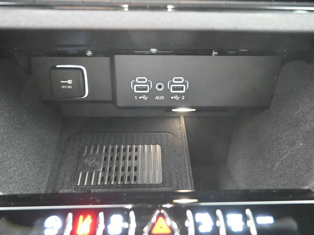 New 2026 Jeep Grand Wagoneer 4WD image 3