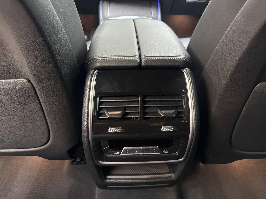 Used 2024 BMW X5 sDrive40i w/ Premium Package RWD image 71