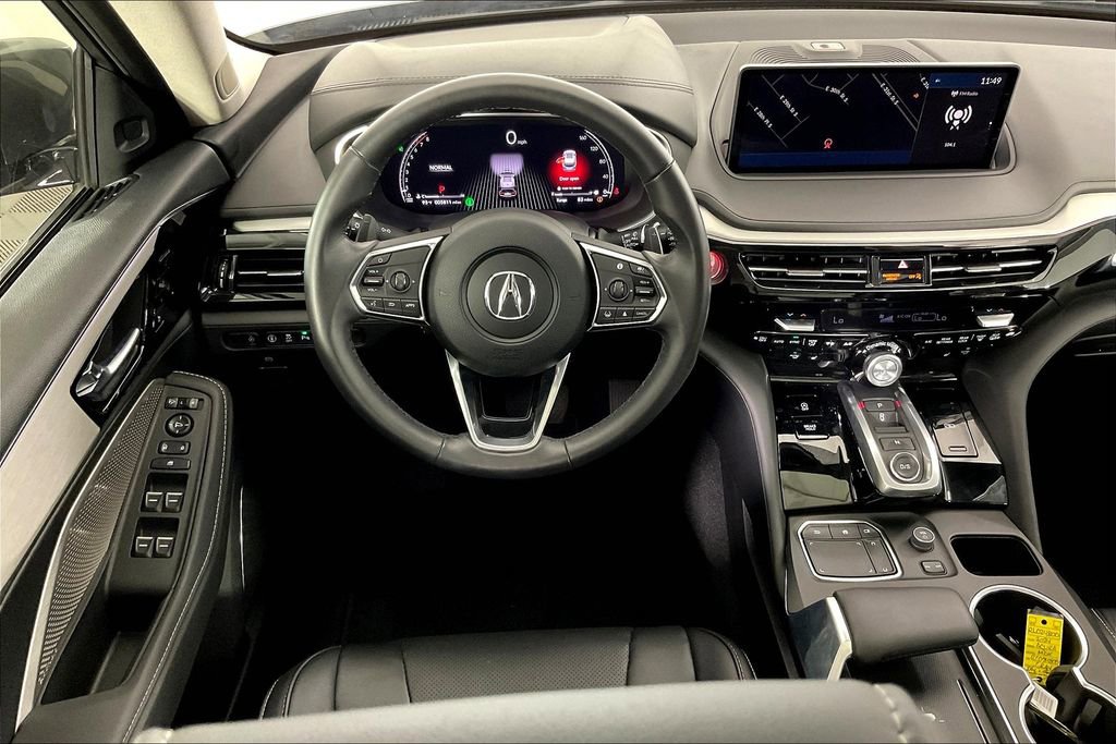 Used 2024 Acura MDX SH-AWD w/ Technology Package image 7