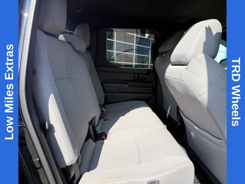 Used 2024 Toyota Tacoma SR5 AWD/4WD image 12