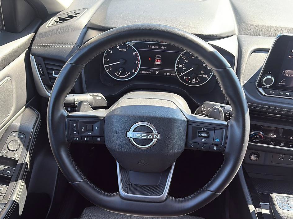 Certified 2025 Nissan Rogue SV AWD/4WD image 30