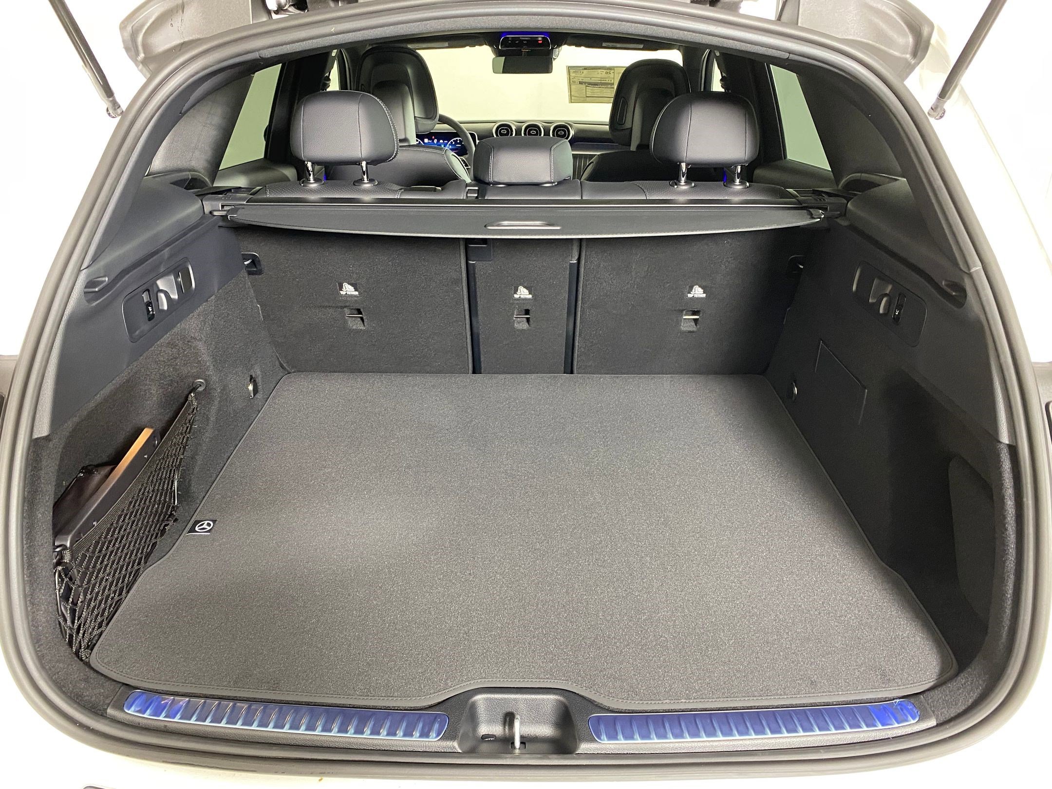 Used 2026 Mercedes-Benz GLC 300 4MATIC image 30