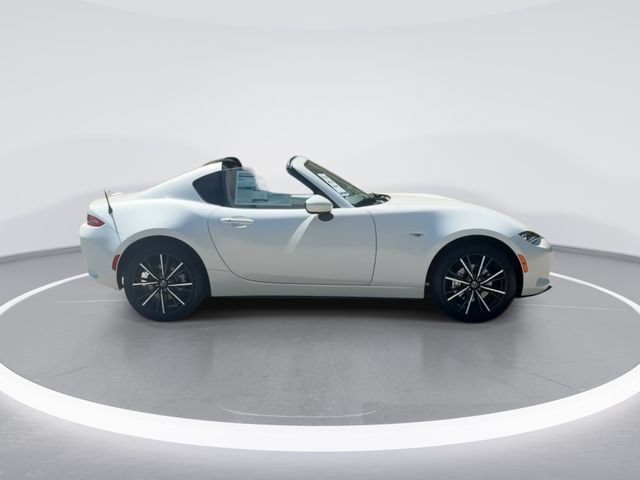 New 2026 MAZDA MX-5 Miata Club w/ Interior Package RWD image 9