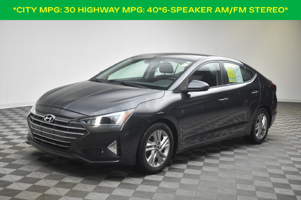 Used 2020 Hyundai Elantra SEL w/ Cargo Package (C1) FWD image 2