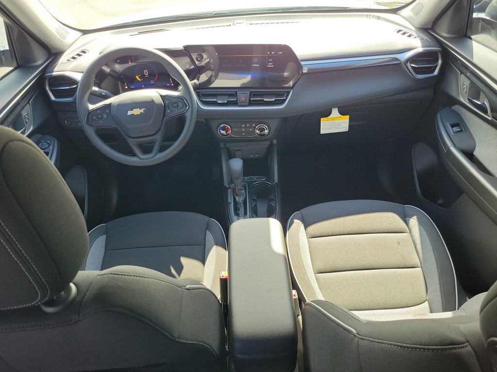 New 2026 Chevrolet TrailBlazer LS w/ LS Convenience Package FWD image 19