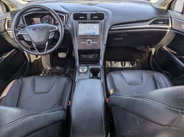 Used 2017 Ford Fusion Titanium image 19