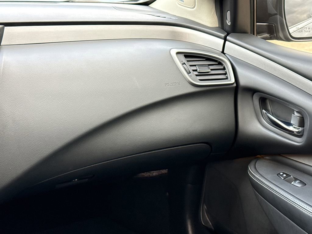 Used 2020 Nissan Murano SL w/ Cargo Package image 16