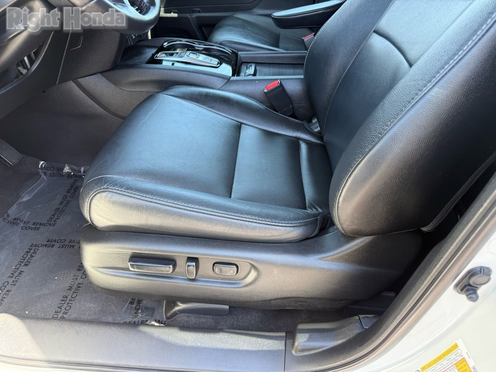 Used 2019 Honda Pilot Touring image 14