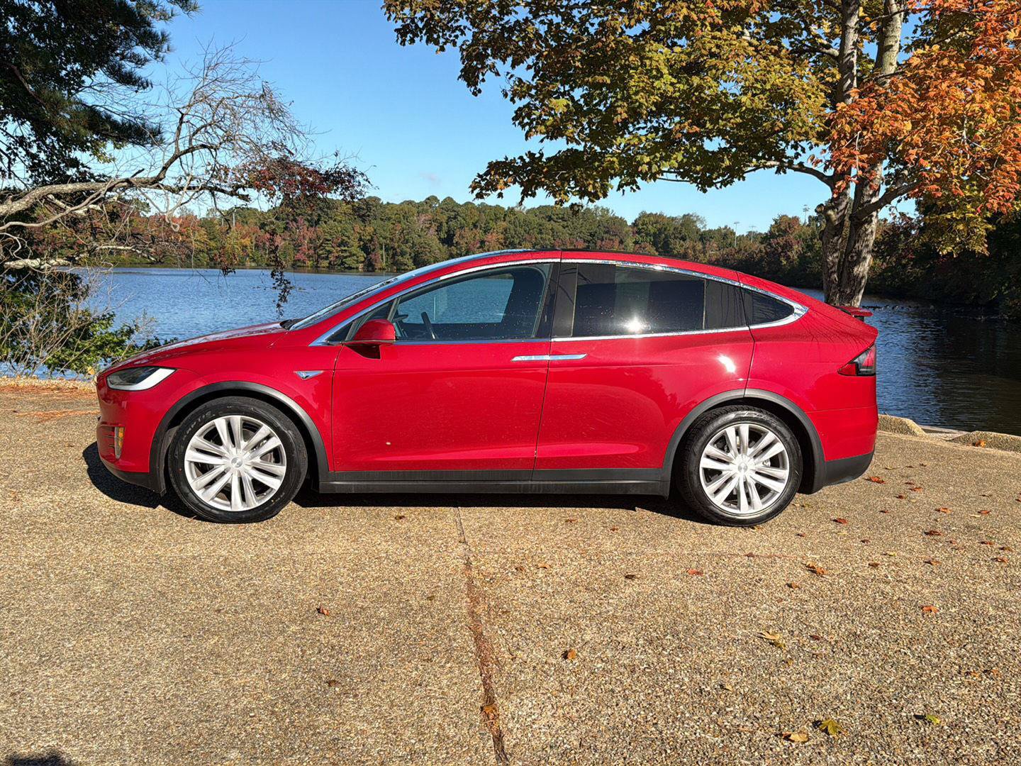 Used 2016 Tesla Model X 75D AWD/4WD image 12