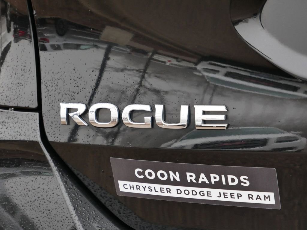 Used 2020 Nissan Rogue SV image 49