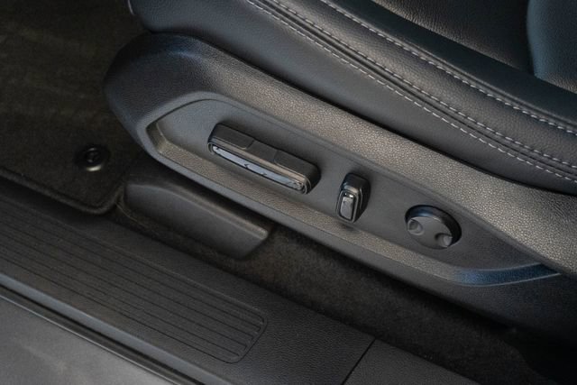 Used 2025 Honda Pilot EX-L image 15