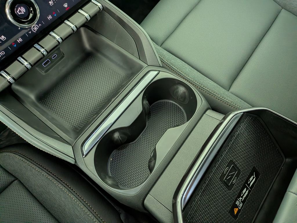 New 2026 GMC Terrain AT4 w/ Convenience Package III AWD/4WD image 27