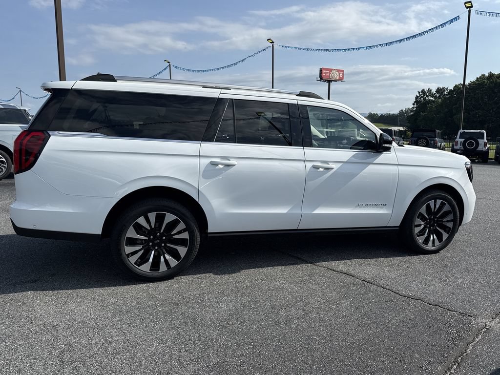Used 2025 Ford Expedition Max Platinum w/ Driver's Package AWD/4WD image 8