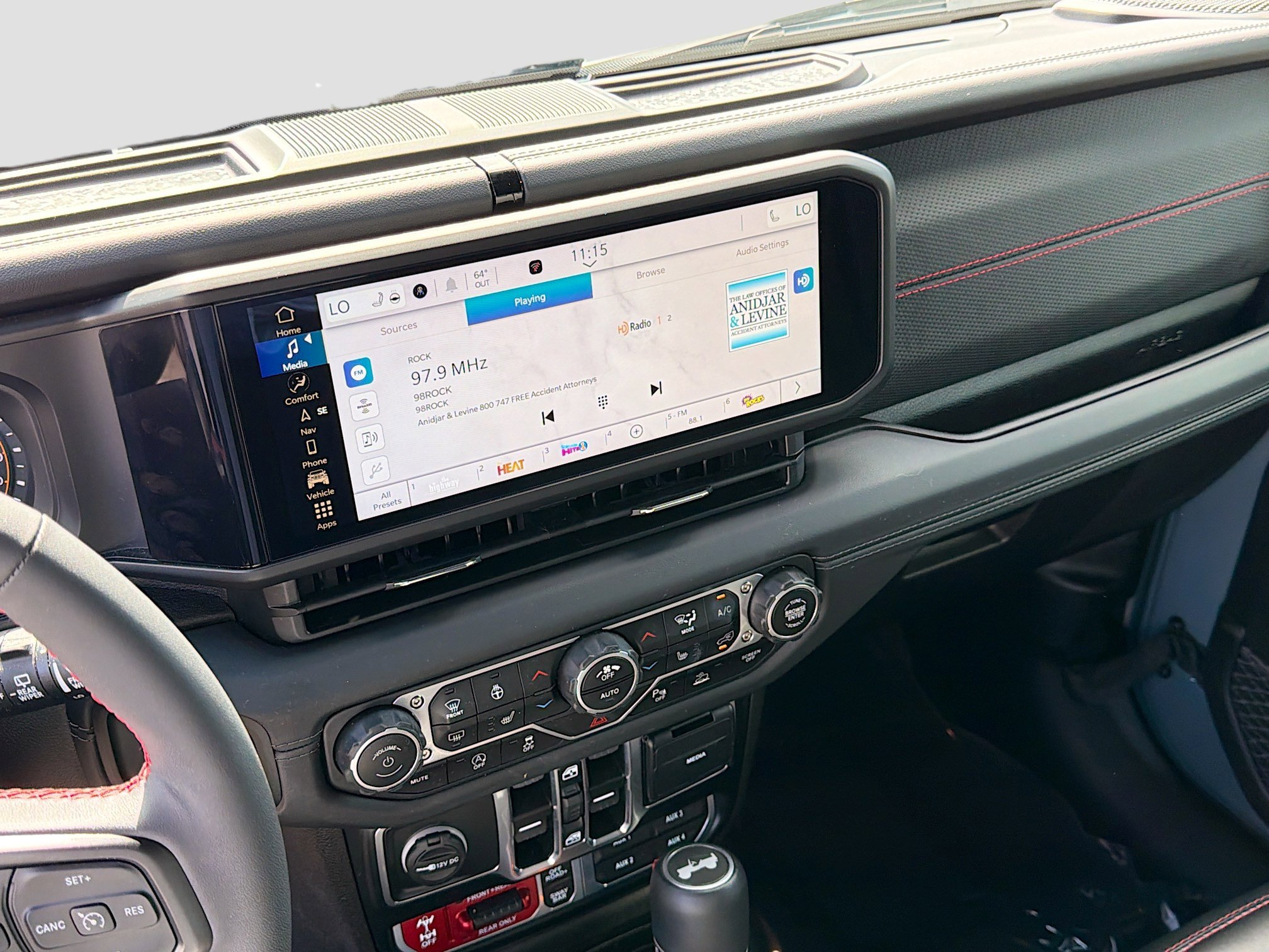 Used 2024 Jeep Wrangler Unlimited Rubicon image 26