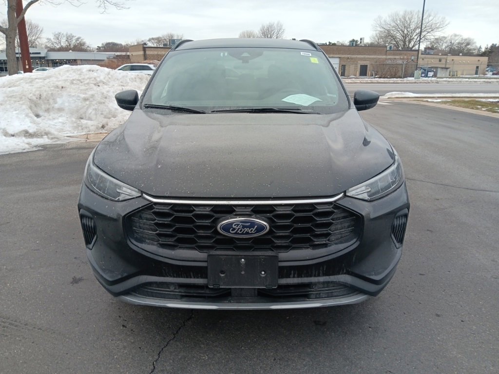 Used 2025 Ford Escape ST-Line image 19