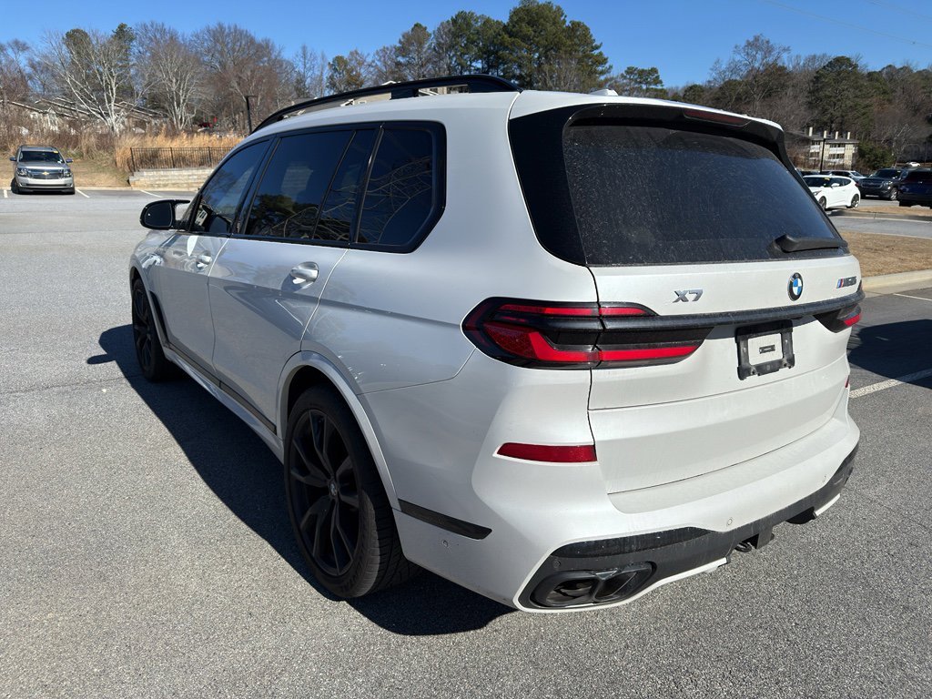 Used 2024 BMW X7 M60i w/ Executive Package image 7