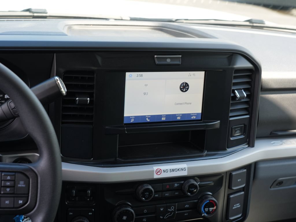Used 2025 Ford F550 4x4 Crew Cab image 23