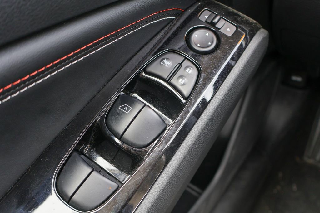 Used 2023 Nissan Altima 2.5 SR w/ SR Premium Package AWD/4WD image 17